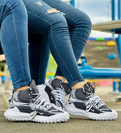 NIKE ACG