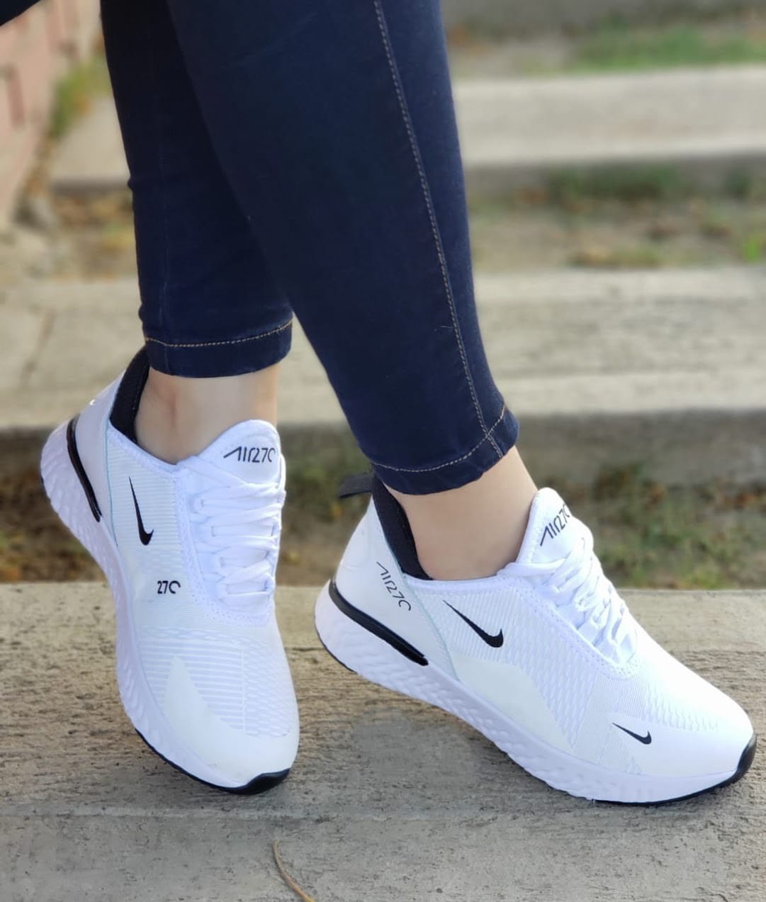 Tenis Nike Air 270