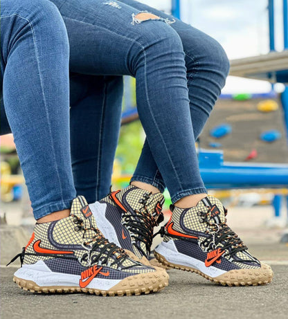 NIKE ACG