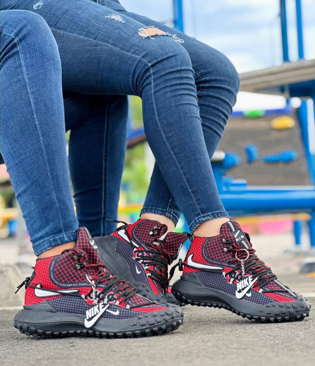NIKE ACG