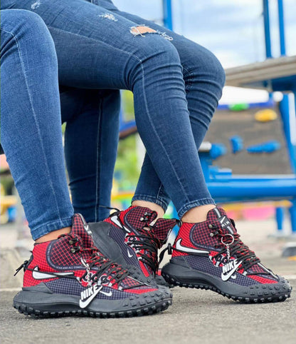 NIKE ACG