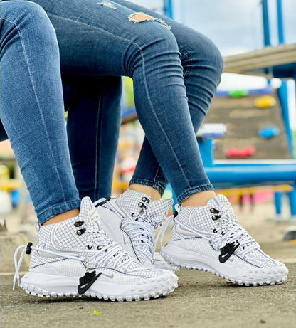 NIKE ACG